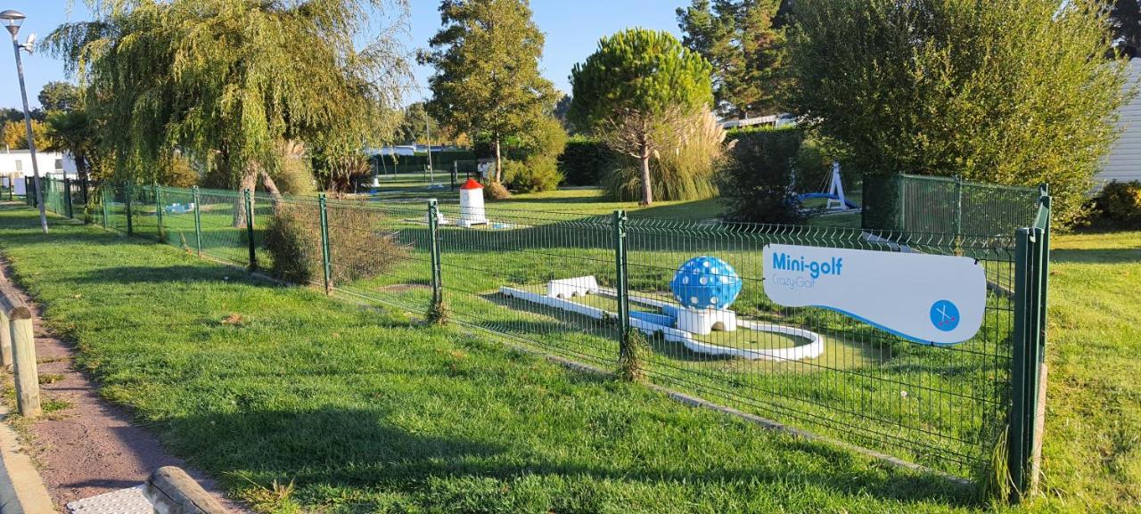 Mobilhome 2Ch Climatise-Terrasse Fermee-4 Velos-Camping 4 Etoiles Les Charmettes Les Mathes Eksteriør bilde
