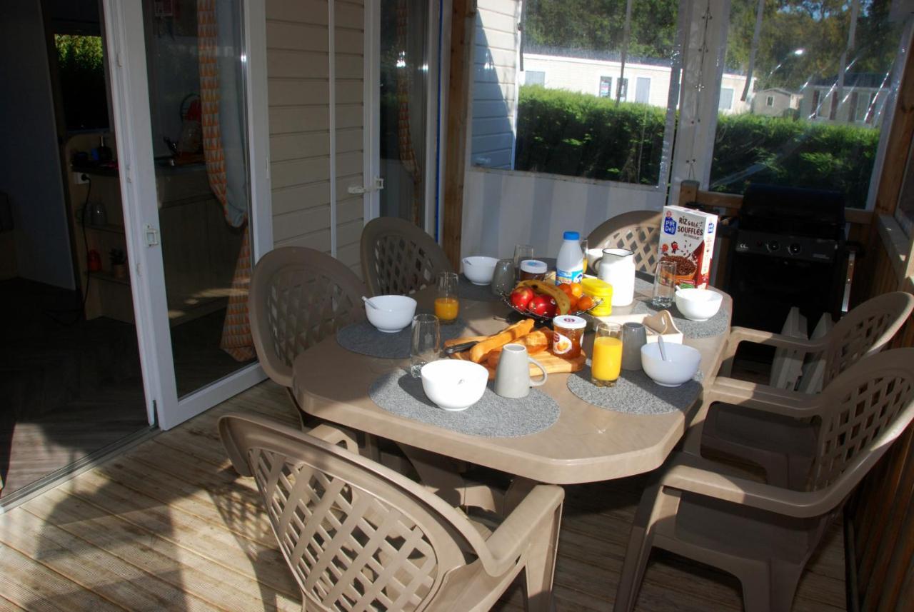 Mobilhome 2Ch Climatise-Terrasse Fermee-4 Velos-Camping 4 Etoiles Les Charmettes Les Mathes Eksteriør bilde