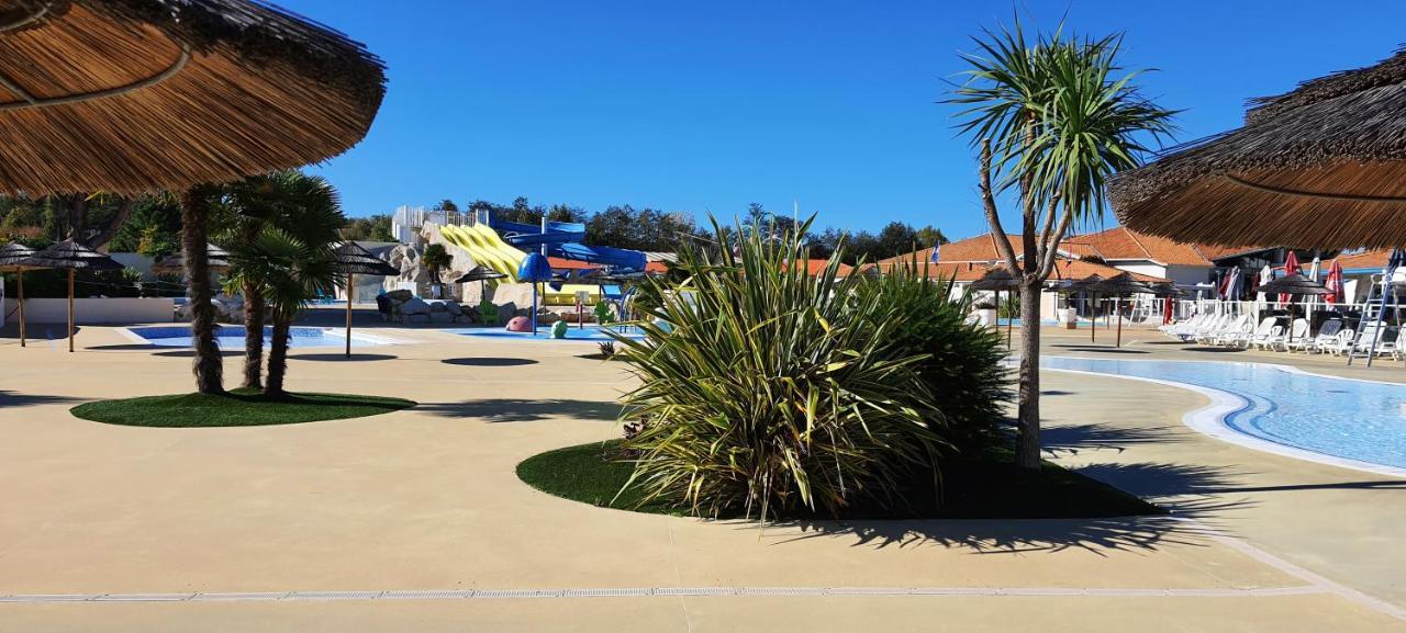 Mobilhome 2Ch Climatise-Terrasse Fermee-4 Velos-Camping 4 Etoiles Les Charmettes Les Mathes Eksteriør bilde