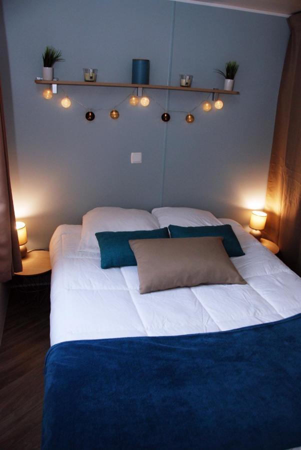 Mobilhome 2Ch Climatise-Terrasse Fermee-4 Velos-Camping 4 Etoiles Les Charmettes Les Mathes Eksteriør bilde