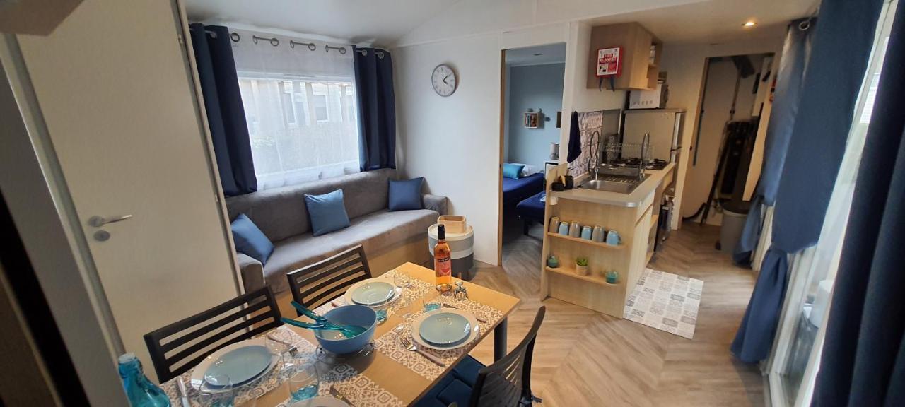 Mobilhome 2Ch Climatise-Terrasse Fermee-4 Velos-Camping 4 Etoiles Les Charmettes Les Mathes Eksteriør bilde